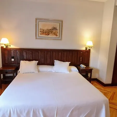 Hotel Mirasierra Santo Tomé del Puerto