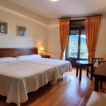 Hotel Mirasierra Santo Tomé del Puerto