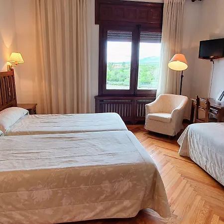 Hotel Mirasierra