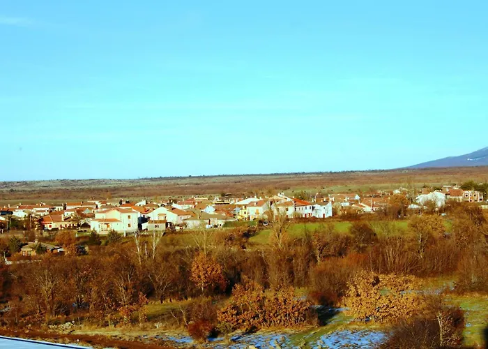 호텔 Mirasierra 3*