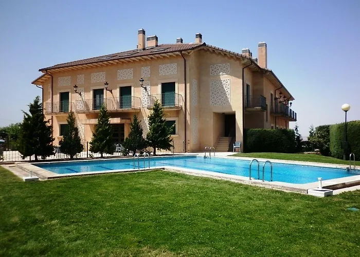 Mirasierra 호텔 3*